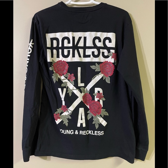 🌟2 for 30$!🌟 Young and Reckless long sleeve shirt - Black - Medium - Picture 2 of 4